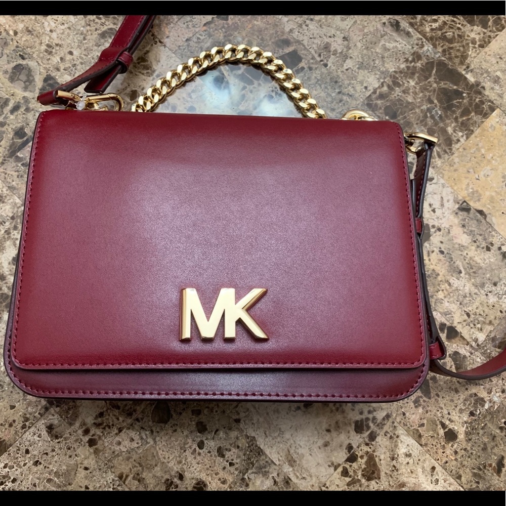 Michael Kors Mott Chain Swag Shoulder Bag